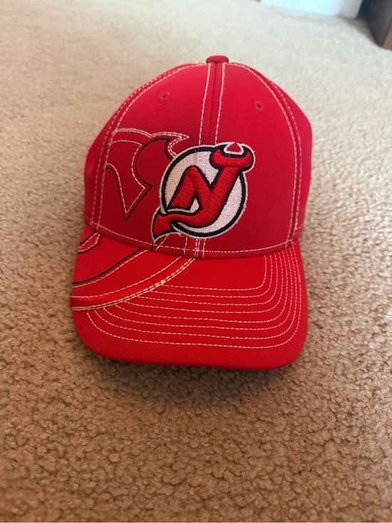 NHL Other - New Jersey Devils Red Retro Baseball Cap
